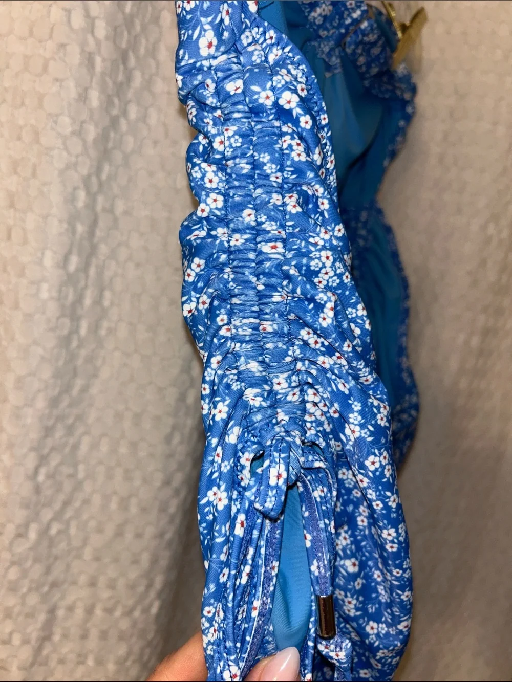 Tularosa - Dilara One-Piece in Blue Ditsy Blossom - Women’s - Lg - Picture 7 of 10